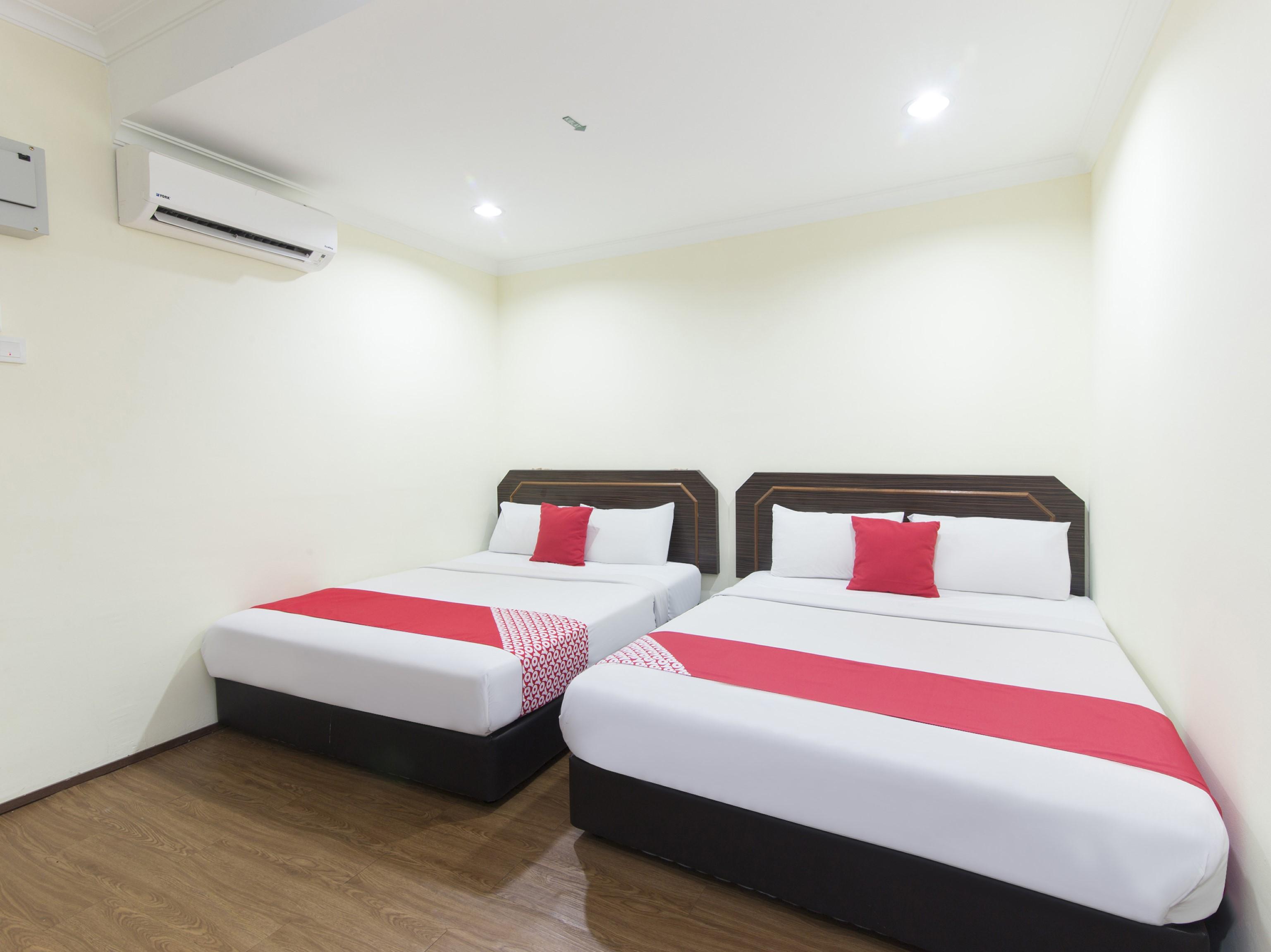 Oyo 327 Buddys Hotel Куала-Лумпур Екстер'єр фото