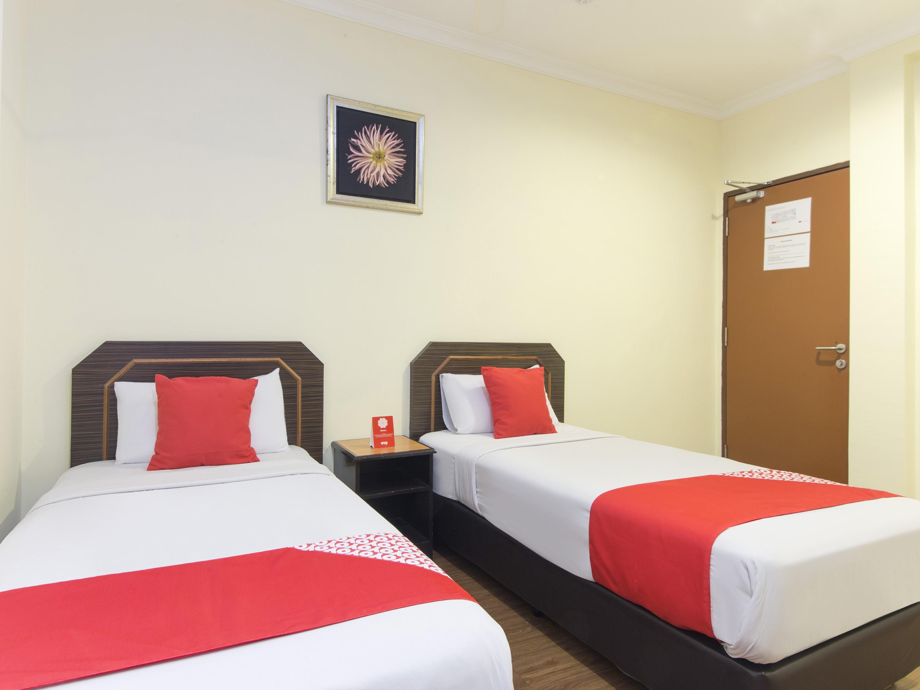 Oyo 327 Buddys Hotel Куала-Лумпур Екстер'єр фото